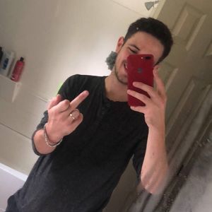 Meet your Posher, Mitchell